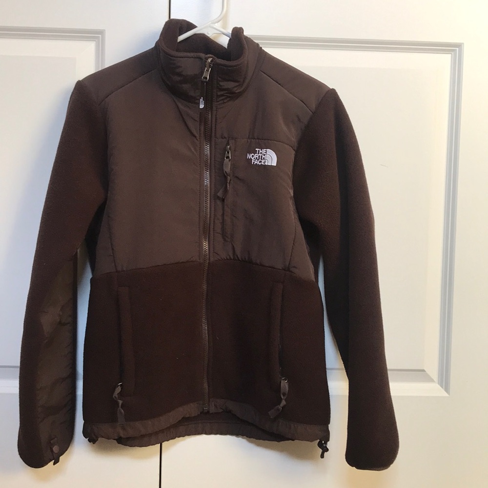 Brown North Face women’s fleece jacket